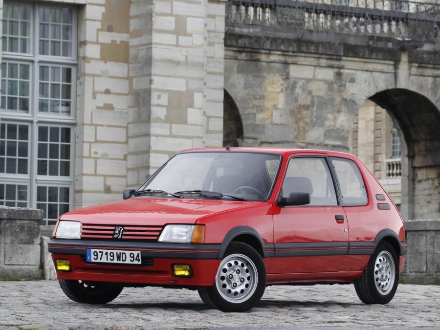  Peugeot 205 1.6 GTI 1983 года  (фото 3 из 32)